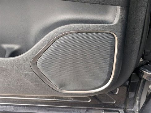 Certified 2023 Lincoln Nautilus Reserve w/ Monochromatic Package image 17