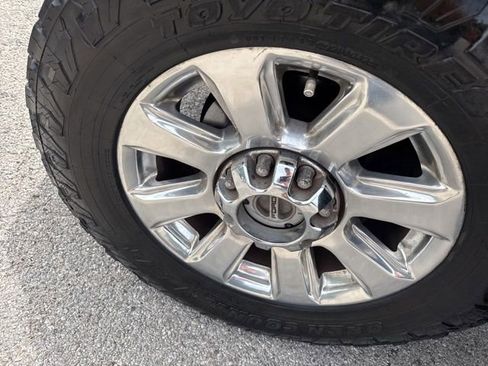 Used 2018 Ford F350 Platinum w/ Platinum Ultimate Package AWD/4WD image 5