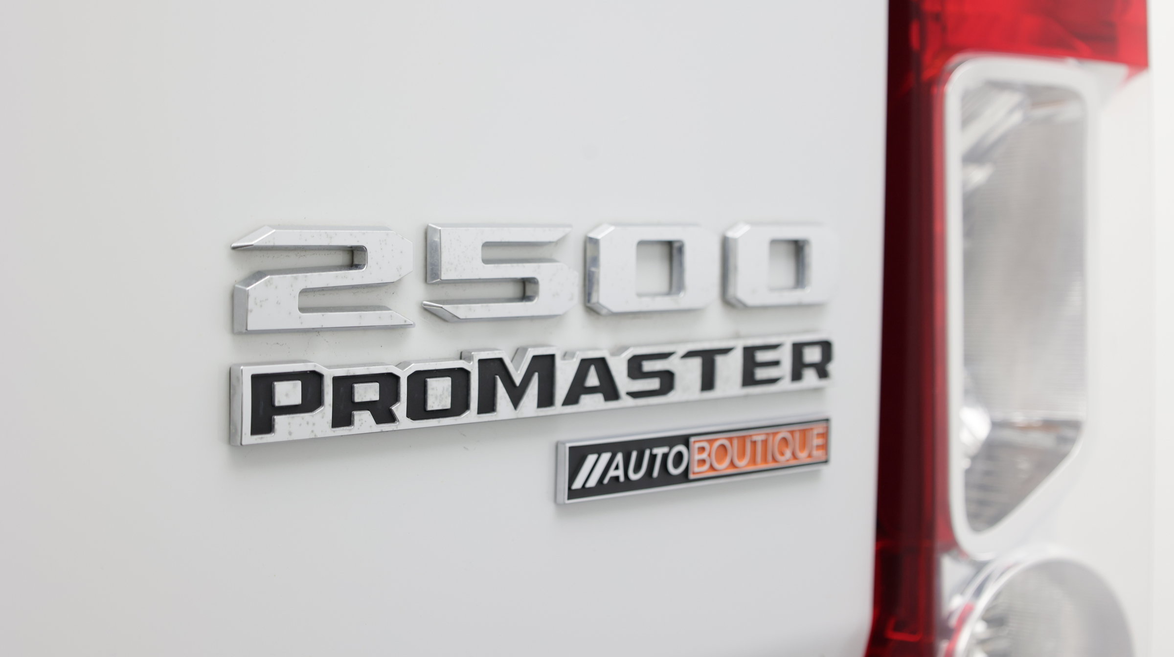 Used 2024 RAM ProMaster 2500 w/ Convenience Group FWD image 14