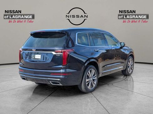 Used 2021 Cadillac XT6 Premium Luxury image 5