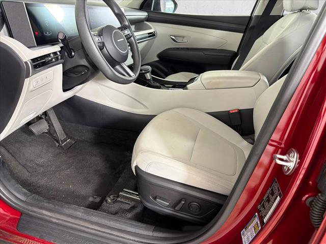 Used 2025 Hyundai Tucson SEL FWD image 9