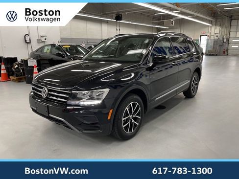 Certified 2021 Volkswagen Tiguan SE w/ Panoramic Sunroof Package image 1