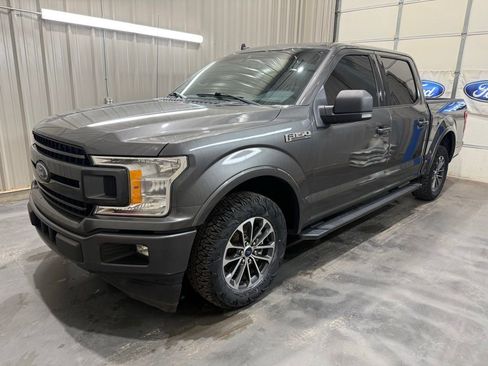 Used 2020 Ford F150 XLT w/ Equipment Group 302A Luxury RWD image 3