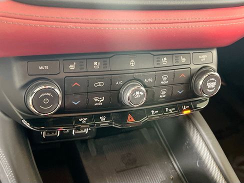 Used 2022 Dodge Durango R/T image 16