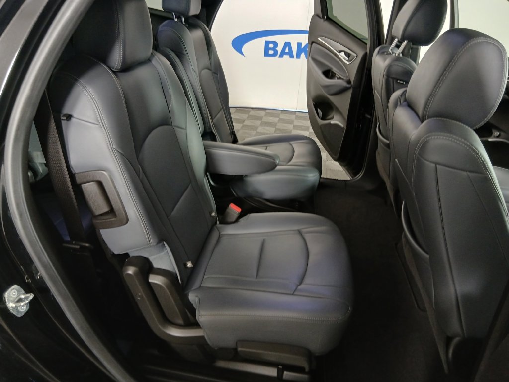 Certified 2023 Buick Enclave Essence w/ Experience Buick Package AWD/4WD image 13