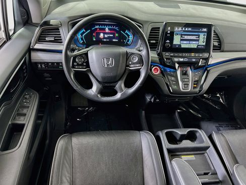 Used 2023 Honda Odyssey Elite image 23