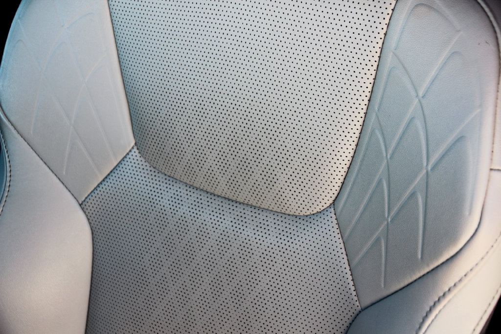 Certified 2024 Lexus RX 350 Premium Plus w/ Cold Area Package FWD image 25