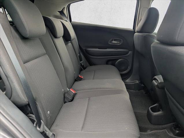 Used 2018 Honda HR-V EX image 29