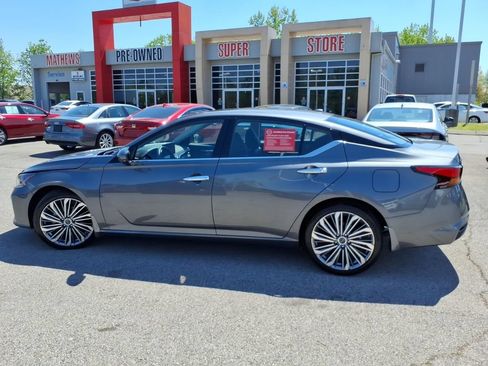Certified 2024 Nissan Altima 2.5 SL FWD image 19