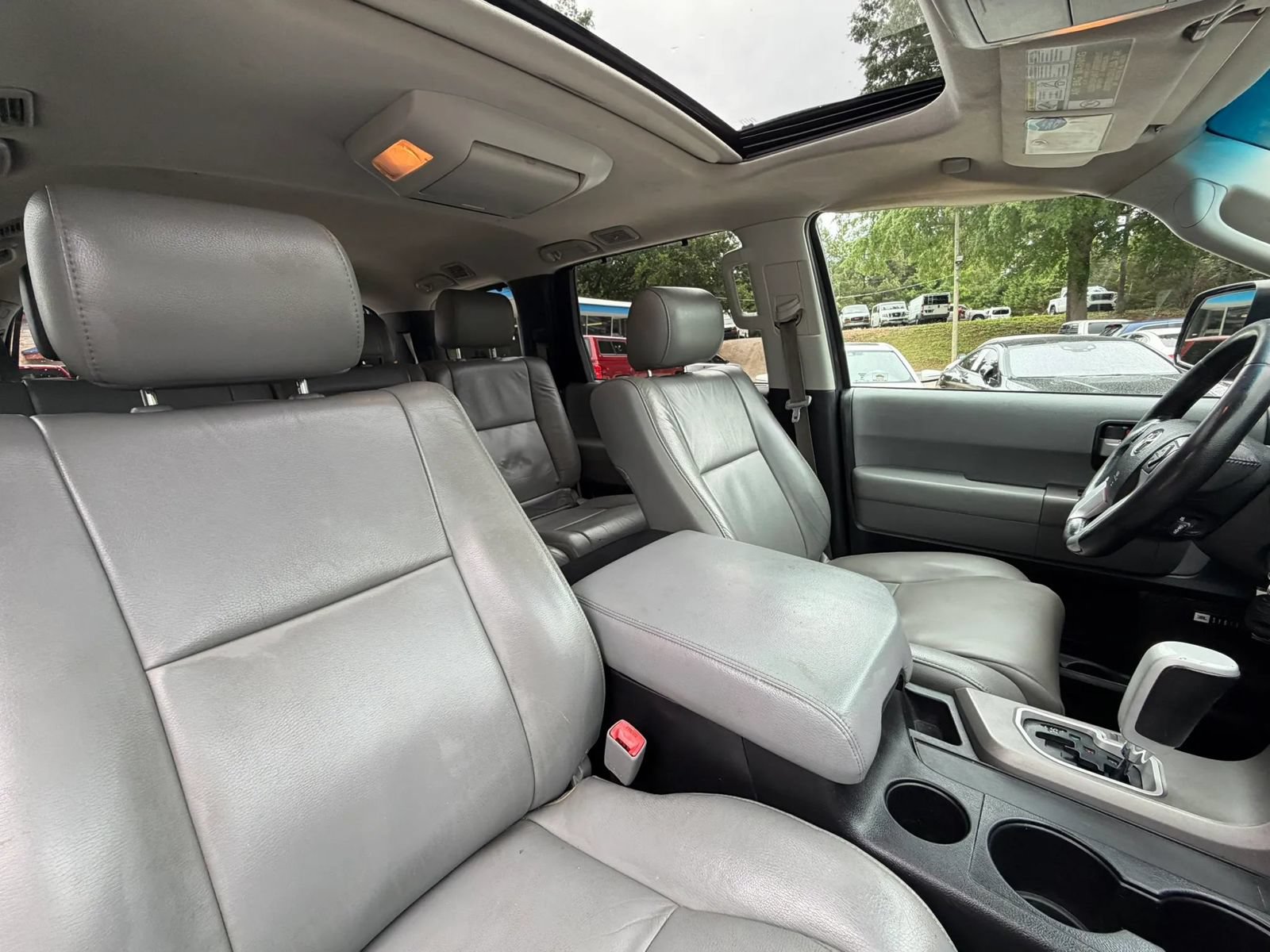 Used 2014 Toyota Sequoia Limited AWD/4WD image 25