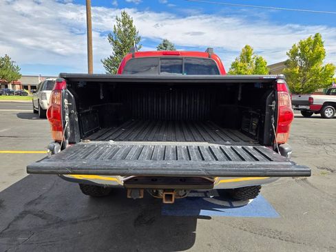 Used 2005 Toyota Tacoma 4x4 Double Cab image 5