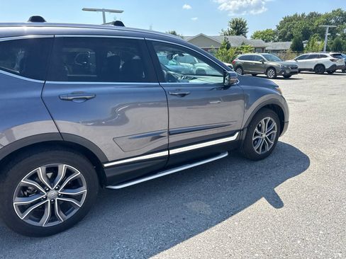 Used 2021 Honda CR-V Touring image 7