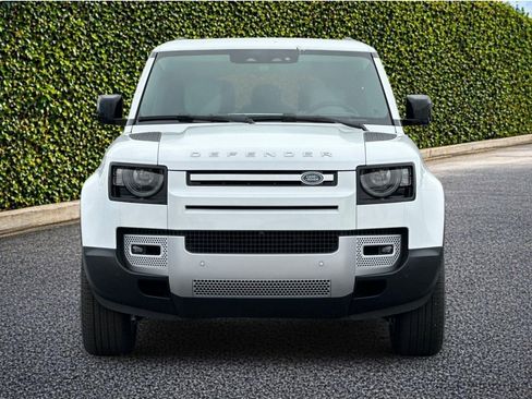 New 2025 Land Rover Defender 130 S AWD/4WD image 9
