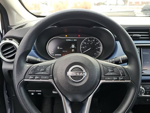 Certified 2025 Nissan Versa SV w/ Trunk Package image 19