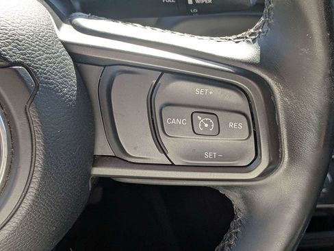 Used 2021 Jeep Wrangler Unlimited Sport AWD/4WD image 27