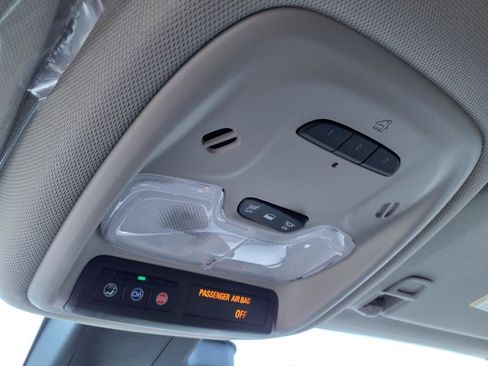 Certified 2024 Buick Encore GX Avenir w/ Avenir Technology Package image 20