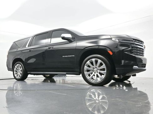 Used 2021 Chevrolet Suburban Premier AWD/4WD image 52