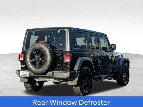 Used 2022 Jeep Wrangler Unlimited Sport image 7