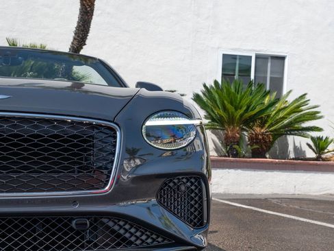 New 2026 Bentley Continental GTC AWD/4WD image 31