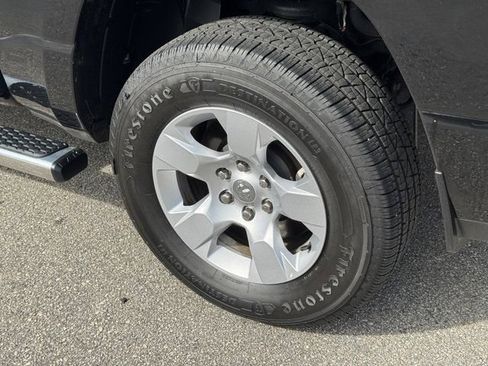 Used 2024 RAM 1500 Big Horn AWD/4WD image 10