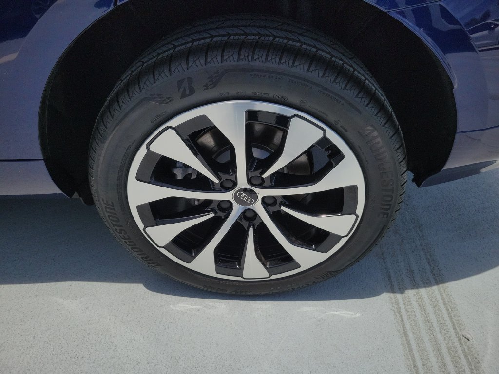 New 2026 Audi Q3 quattro 2.0T AWD/4WD image 29