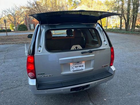 Used 2012 GMC Yukon SLT w/ SLT-2 Equipment Package image 12