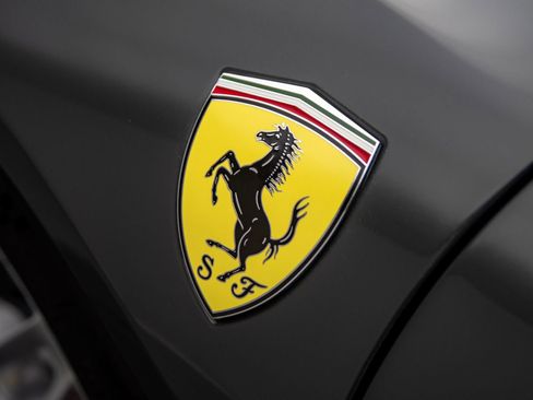 Used 2024 Ferrari SF90 Spider AWD/4WD image 33