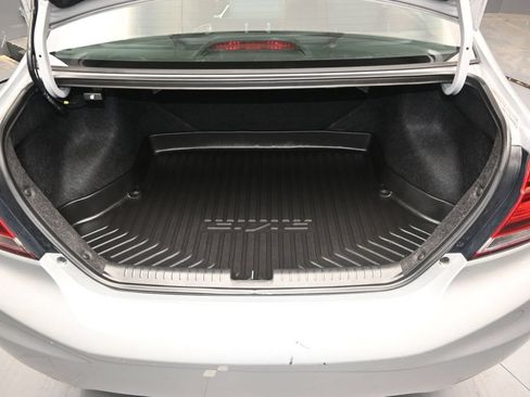 Used 2015 Honda Civic LX image 11