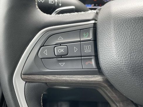 Used 2024 Jeep Grand Cherokee Limited image 25