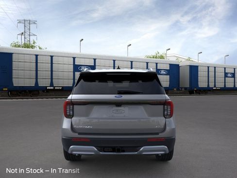 New 2026 Ford Explorer Platinum AWD/4WD image 5