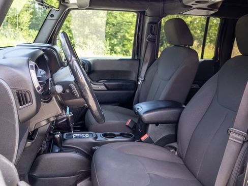 Used 2017 Jeep Wrangler Unlimited Sport w/ Quick Order Package 24S image 12