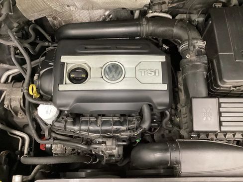 Used 2016 Volkswagen Tiguan SE AWD/4WD image 19