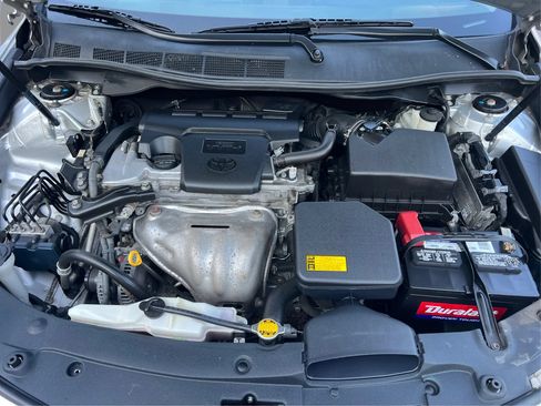 Used 2012 Toyota Camry SE FWD image 22