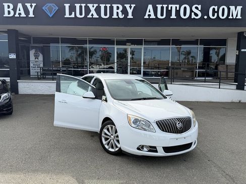 Used 2014 Buick Verano FWD image 23