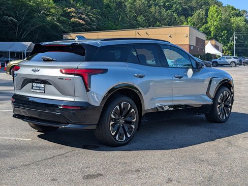 Used 2024 Chevrolet Blazer EV RS AWD/4WD image 9