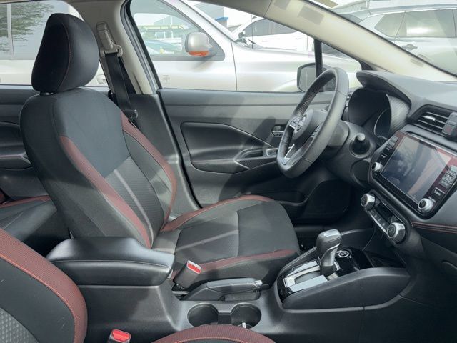 Used 2024 Nissan Versa SR FWD image 6