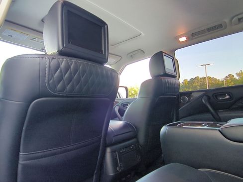 Used 2019 INFINITI QX80 Luxe w/ Proactive Package AWD/4WD image 29