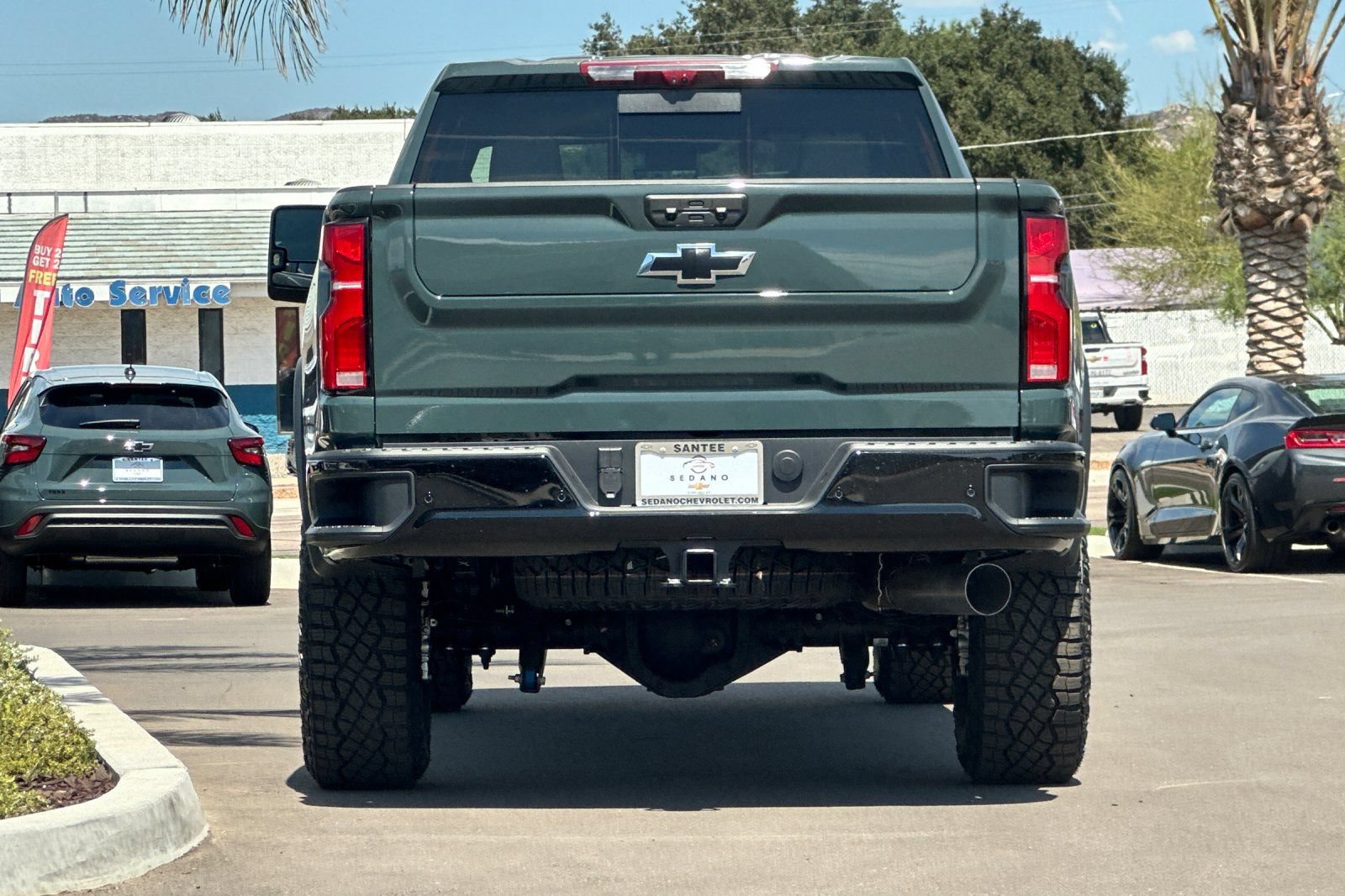 New 2026 Chevrolet Silverado 2500 ZR2 w/ LPO, Dark Essentials Package AWD/4WD image 5