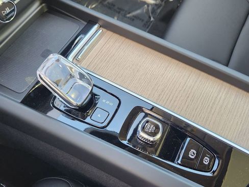 New 2026 Volvo XC60 T8 Plus w/ Protection Package Premier image 10