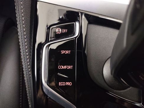 Certified 2023 BMW 540i w/ M Sport Package image 31