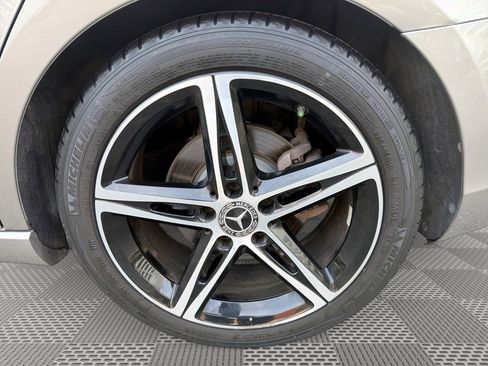 Used 2019 Mercedes-Benz A 220 image 28