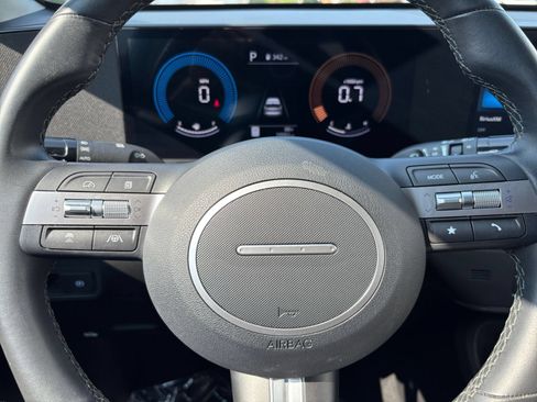 Used 2026 Hyundai Kona SEL Sport FWD image 28