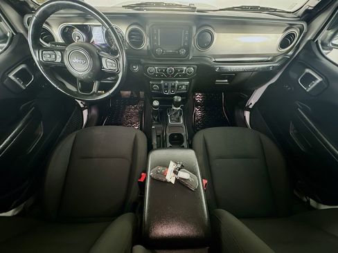 Used 2020 Jeep Wrangler Sport S image 10