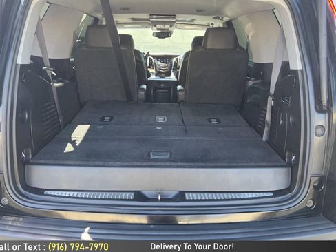 Used 2016 Cadillac Escalade Luxury AWD/4WD image 12
