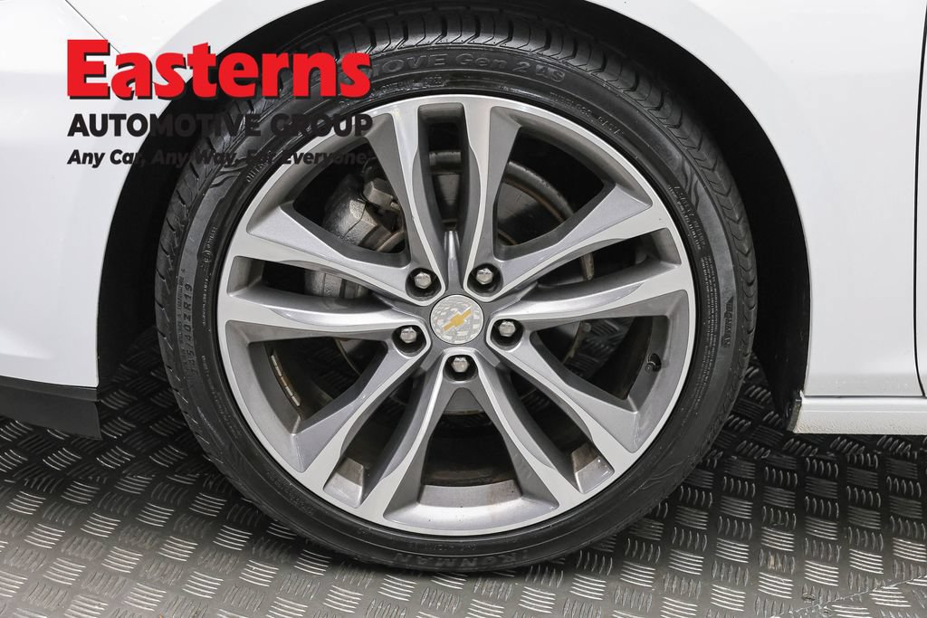 Used 2024 Chevrolet Malibu LT FWD image 35