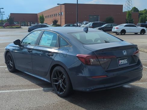 Used 2026 Honda Civic Sport image 5
