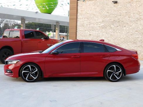 Used 2018 Honda Accord Sport image 16