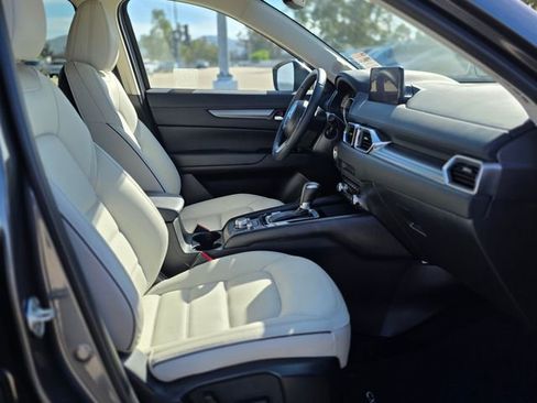 Certified 2025 MAZDA CX-5 AWD 2.5 S w/ Preferred Package image 12