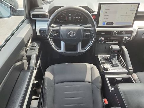 Used 2024 Toyota Tacoma TRD Off-Road AWD/4WD image 7