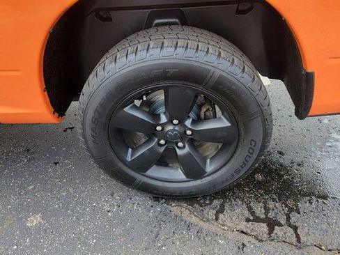 Used 2019 RAM 1500 Express w/ Express Value Package image 6